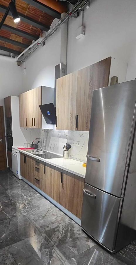 Beautiful Appartment In Martorell Bagian luar foto