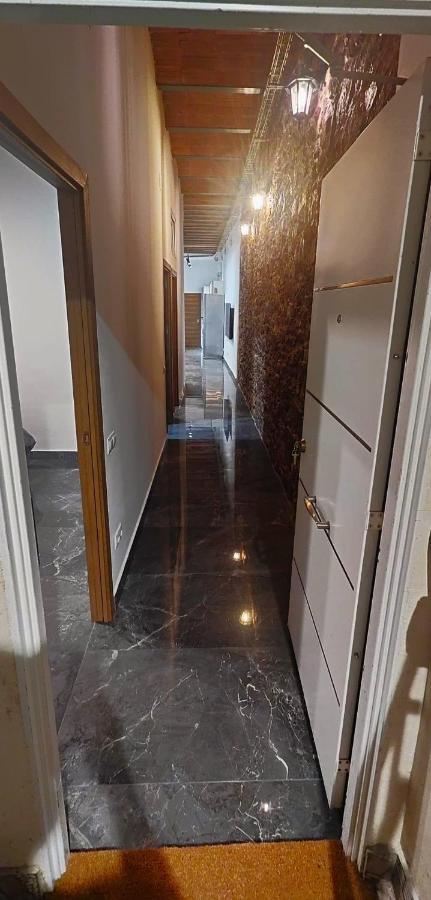 Beautiful Appartment In Martorell Bagian luar foto