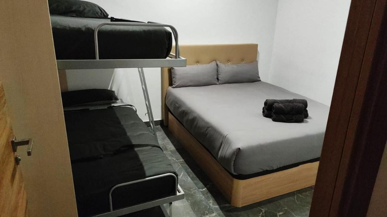 Beautiful Appartment In Martorell Bagian luar foto